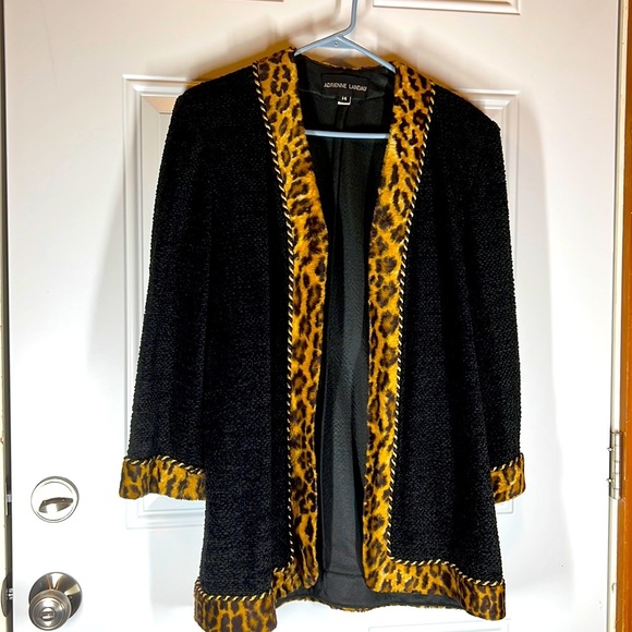 Adrienne Landau Tops - Adrianne launda 2piece skirt and blazer size 14 in great condition
